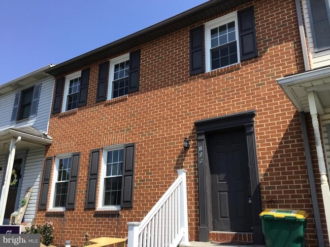 Building Photo - 205 Ringgold St