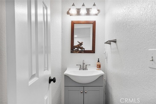 Building Photo - 27775 Matterhorn Dr