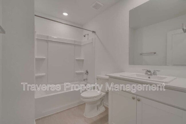 Building Photo - 2700 Wispy Crk Dr