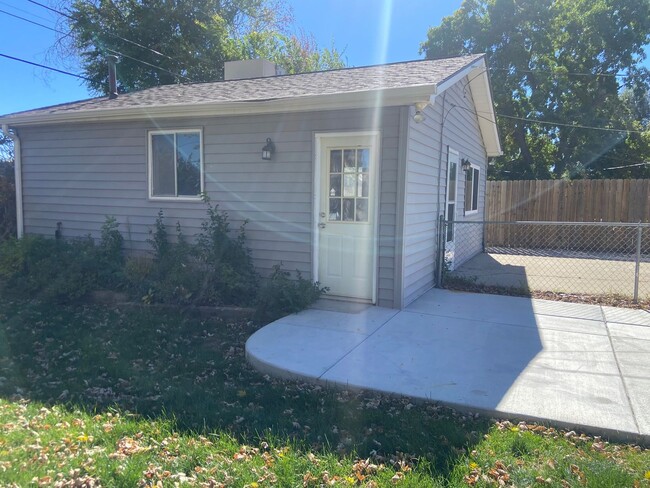 Building Photo - Charming Brick Ranch in Wheat Ridge