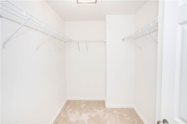 Building Photo - 4126 Royal Regency Cir