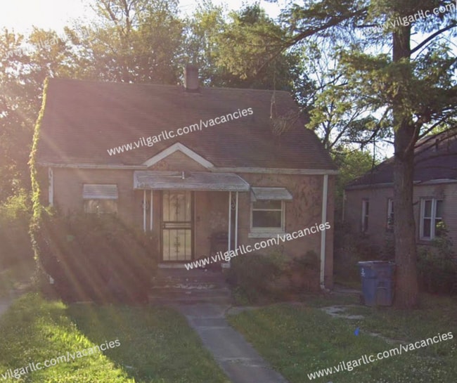 Building Photo - Newly Renovated 2-Bedroom • 1-Bathroom Home