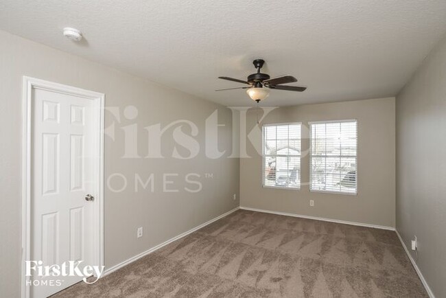 Building Photo - 9722 Amber Breeze