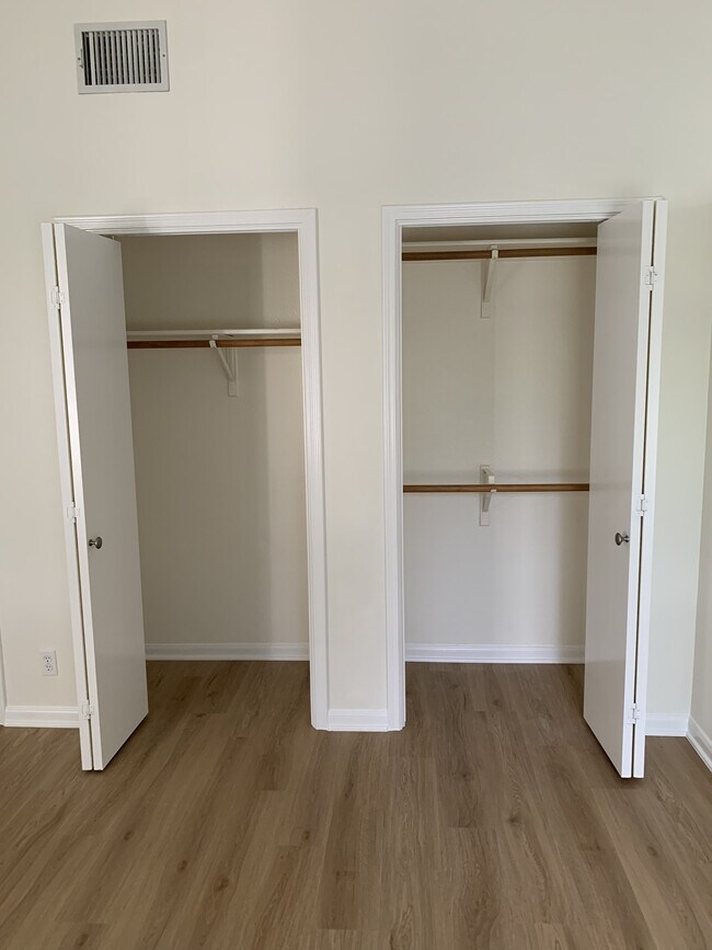 Main Closet - 1709 Waterfall Ave