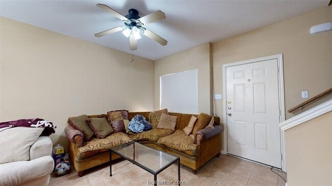 Building Photo - 301 Nimitz St