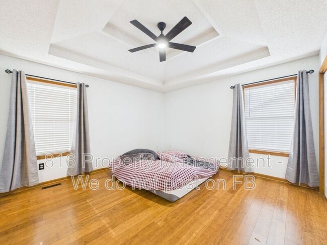 Building Photo - 1305 Aspen Dr