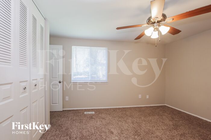 Building Photo - 7333 Brigmore Dr
