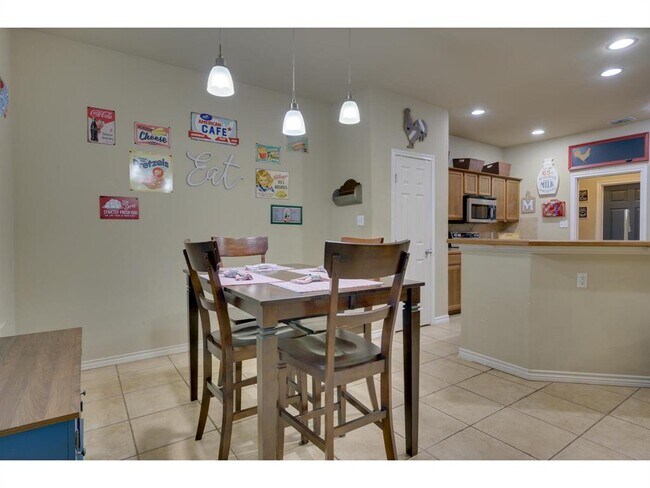 Building Photo - 14808 Foy Dr