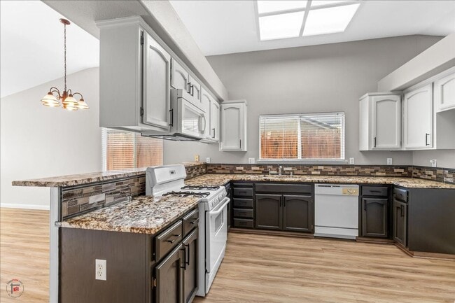 Building Photo - 1712 Beethoven Way