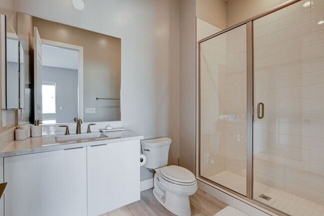 Building Photo - Mesa Ridge Luxury Oasis Feathertop