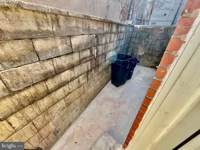 Building Photo - 1817 S 5th St