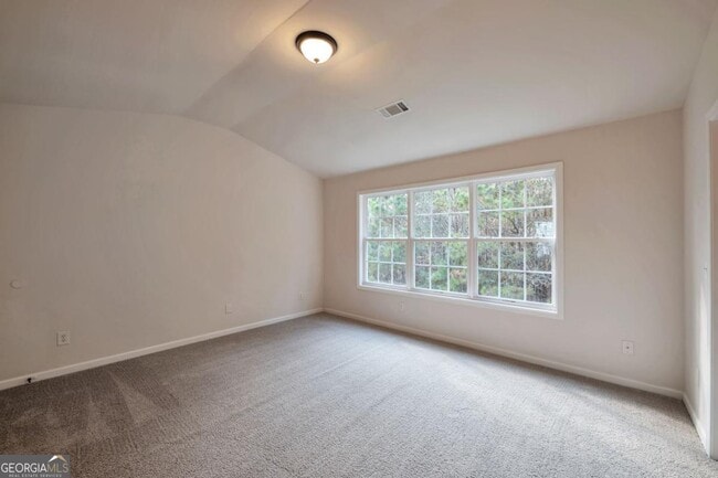 Building Photo - 6338 Hickory Ln Cir