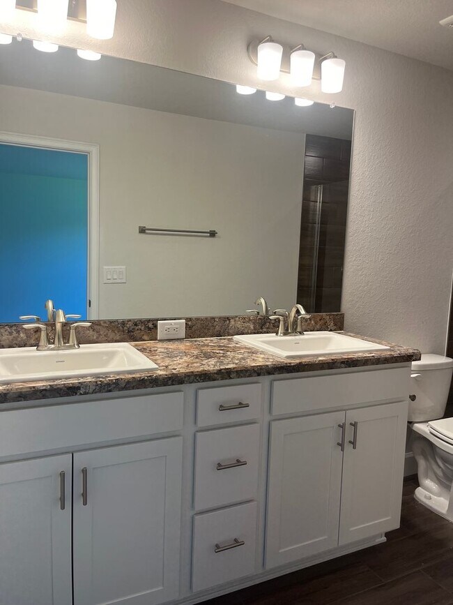 Building Photo - 259 Bittern Lp