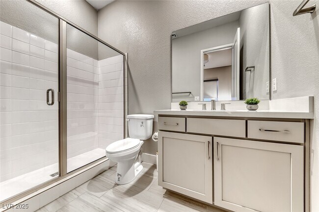 Building Photo - 375 Portus Delphini Ct