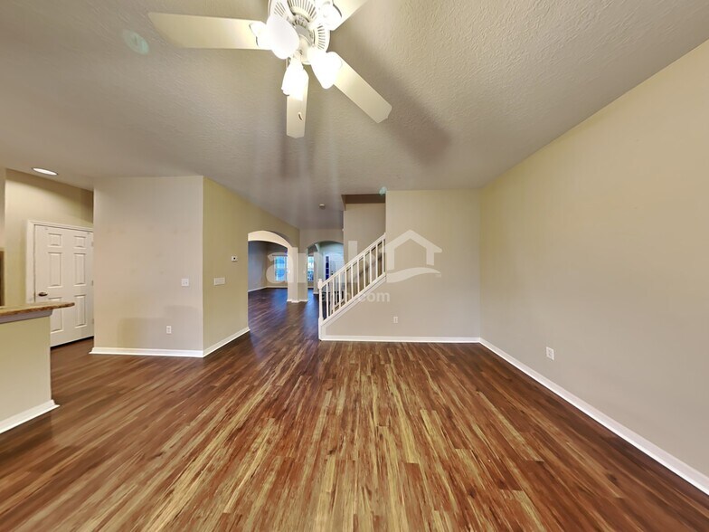 Building Photo - 3124 Shady Lily Ln