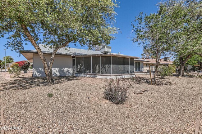 Building Photo - 12535 W Skyview Dr