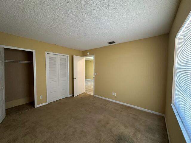 Building Photo - 3061 Sir Hamilton Cir