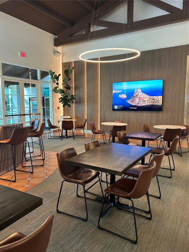 Building Photo - 11186 NW 73rd Terrace