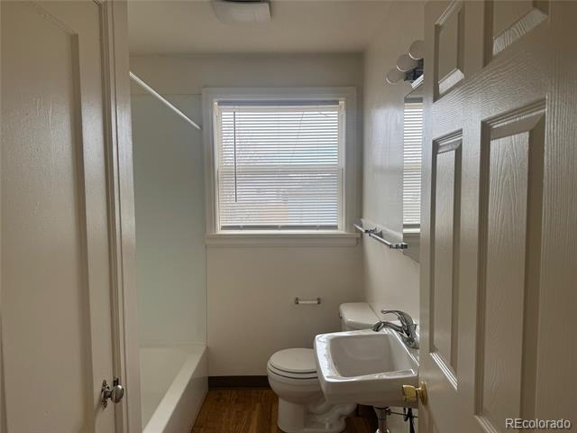 Building Photo - 630 S McKinley Ave