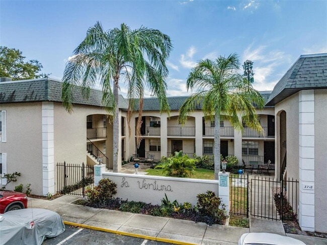 Building Photo - 3718 W McKay Ave