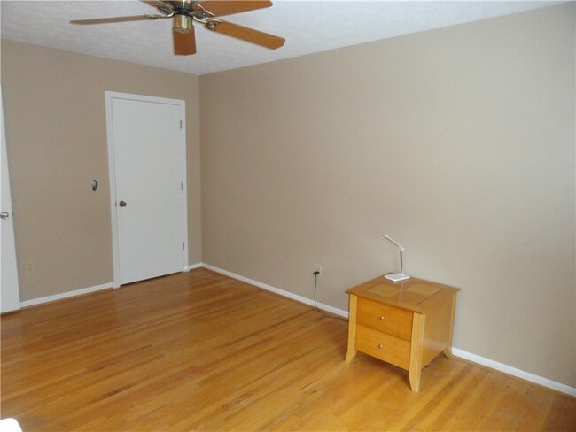 Building Photo - 64 Greenway Blvd