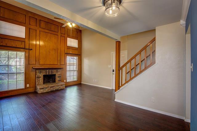 Building Photo - 300 Stoneledge Dr