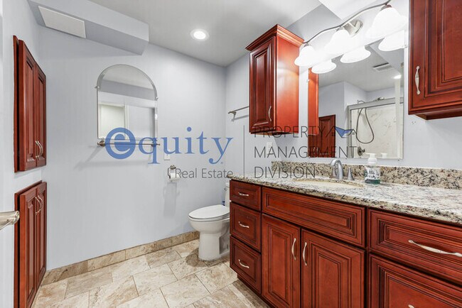 Building Photo - Large basement apartment in South Jordan