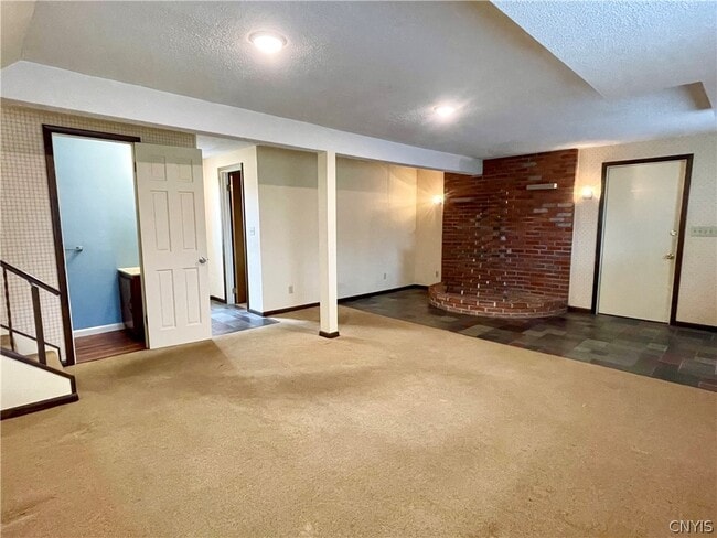 Building Photo - 17 Juneberry Ln
