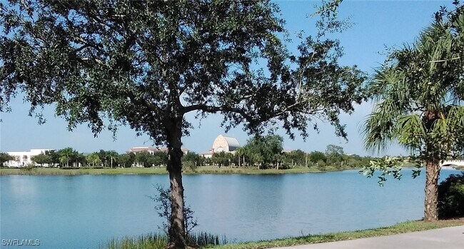 Building Photo - 5068 Annunciation Cir