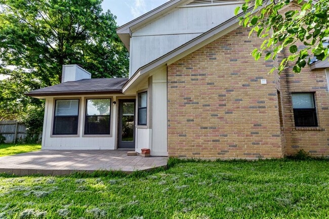 Building Photo - 7804 Chimayo Cove