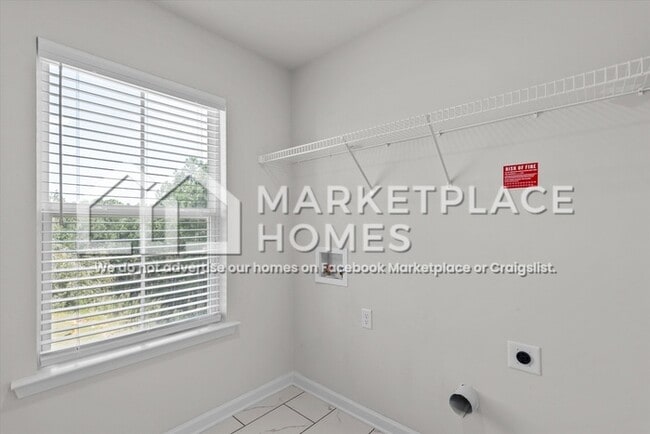Building Photo - 3437 Briar Rose Ct