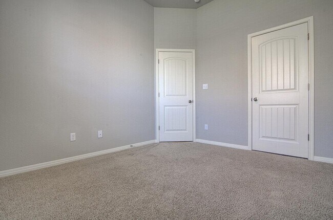 Building Photo - 20308 Crested Caracara Ln