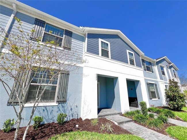 Building Photo - 2442 Dubai St