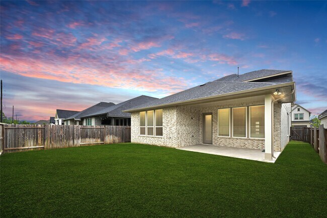 Building Photo - 9319 Galloway Wds Trl