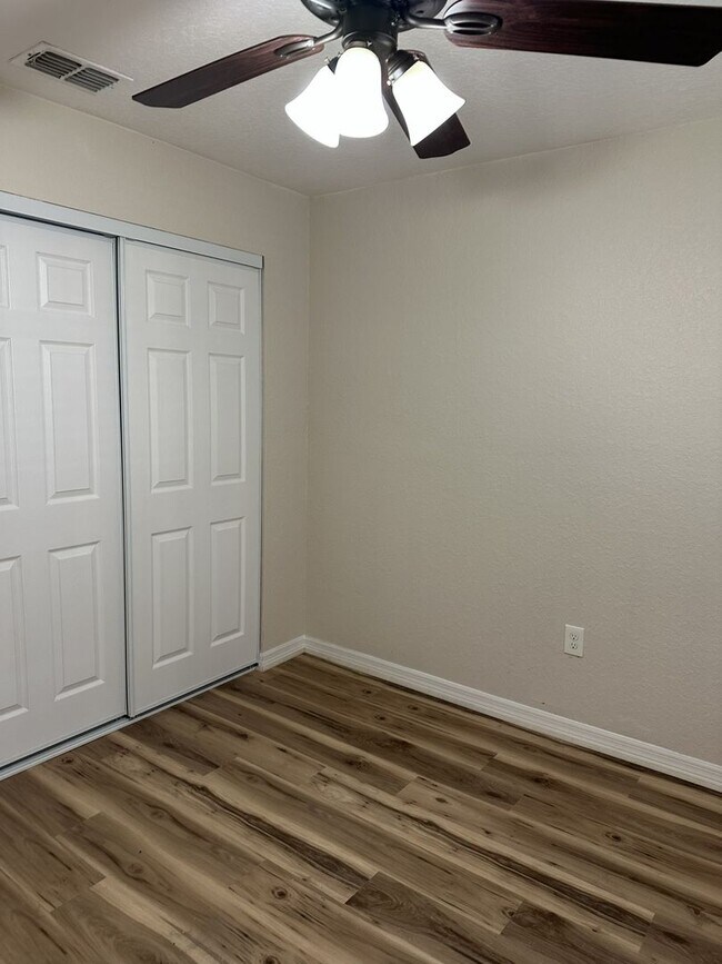 Building Photo - UPDATED TWO BEDROOM ONE BATHROOM , LARGE BACK YARD WITH STORAGE SHED. PET FRIENDLY, INSIDE LAUNDR...