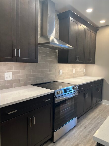 Kitchen - Parazin Lofts