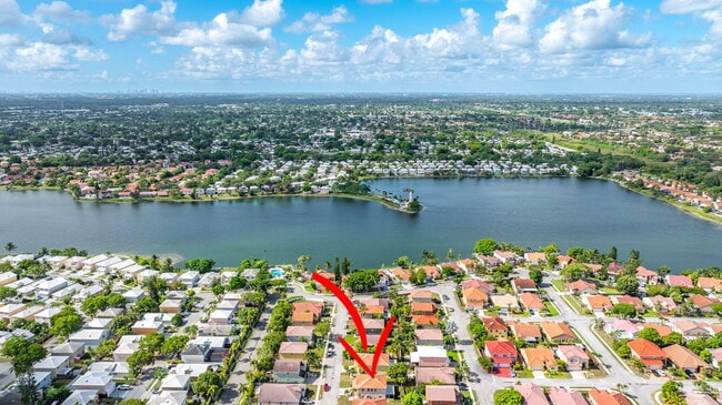 Building Photo - 3385 Seabreeze Ln