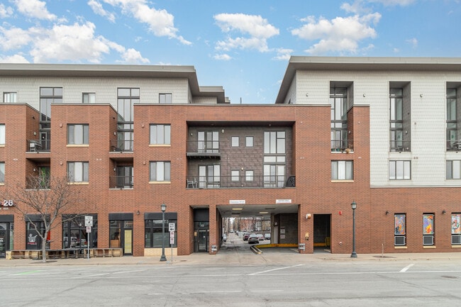 Building Photo - Arts Quarter Lofts