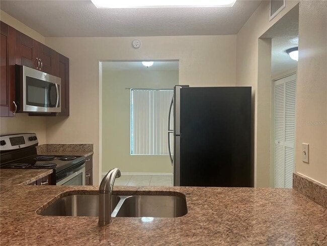 Building Photo - 1428 Highland Ridge Cir