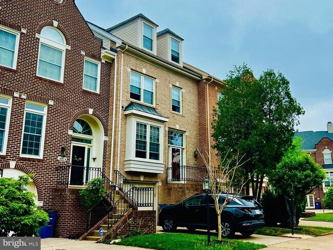 Building Photo - 14602 Creek Valley Ct