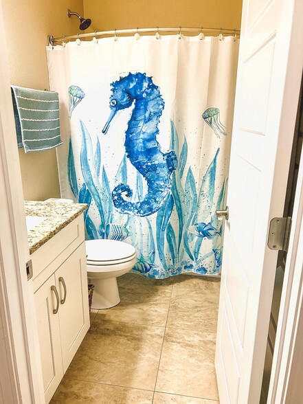 Building Photo - 976 Black Walnut Trail