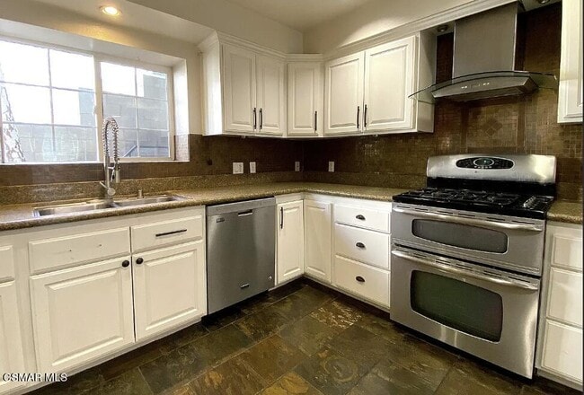 Building Photo - 4130 Carrizal Rd