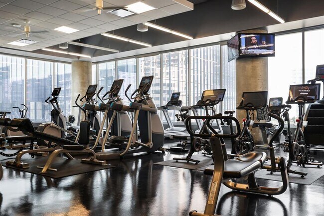 Building Photo - 210 Lavaca St