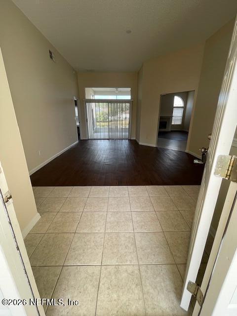 Building Photo - 5009 Grand Lakes Dr S