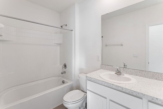 Building Photo - 5557 Birch River Trl