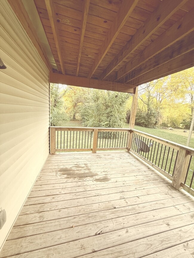 Building Photo - 152 Black Jack Rd