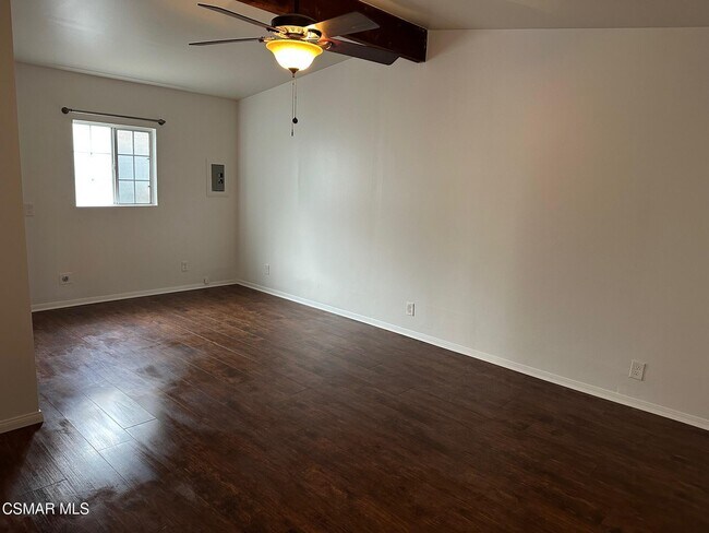 Building Photo - 1244 Devon Ln
