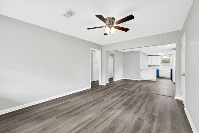Building Photo - 1502 Park Ave