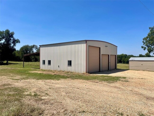 Building Photo - 1306 N 1st St