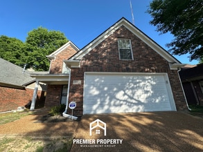 Building Photo - Newly Renovated Cordova Gem | 3BR/2.5BA with Soaking Tub & 2-Car Garage